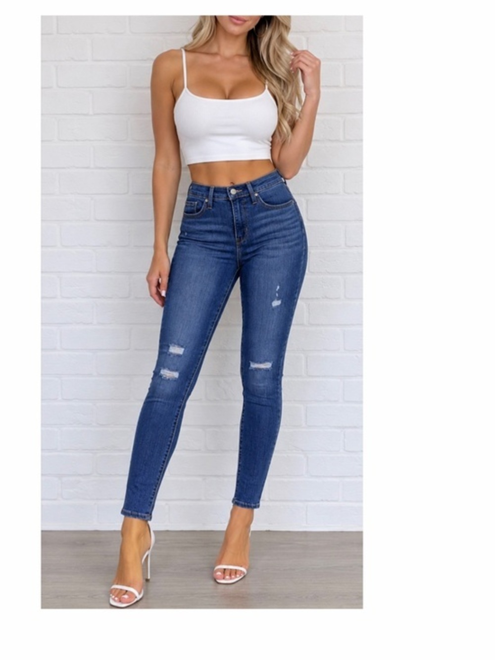 NWT Levi’s 311 Shaping Skinny Jeans Ripped Distressed Stretch New 4 Short Petite
